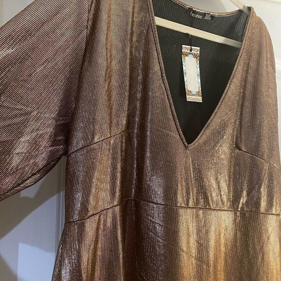 NWT Boohoo Metallic Skater Dress Sz 24 - Picture 7 of 8